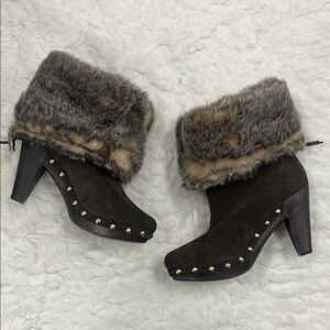 Michael Kors Faux Fur Trimmed Brown Heeled Boots